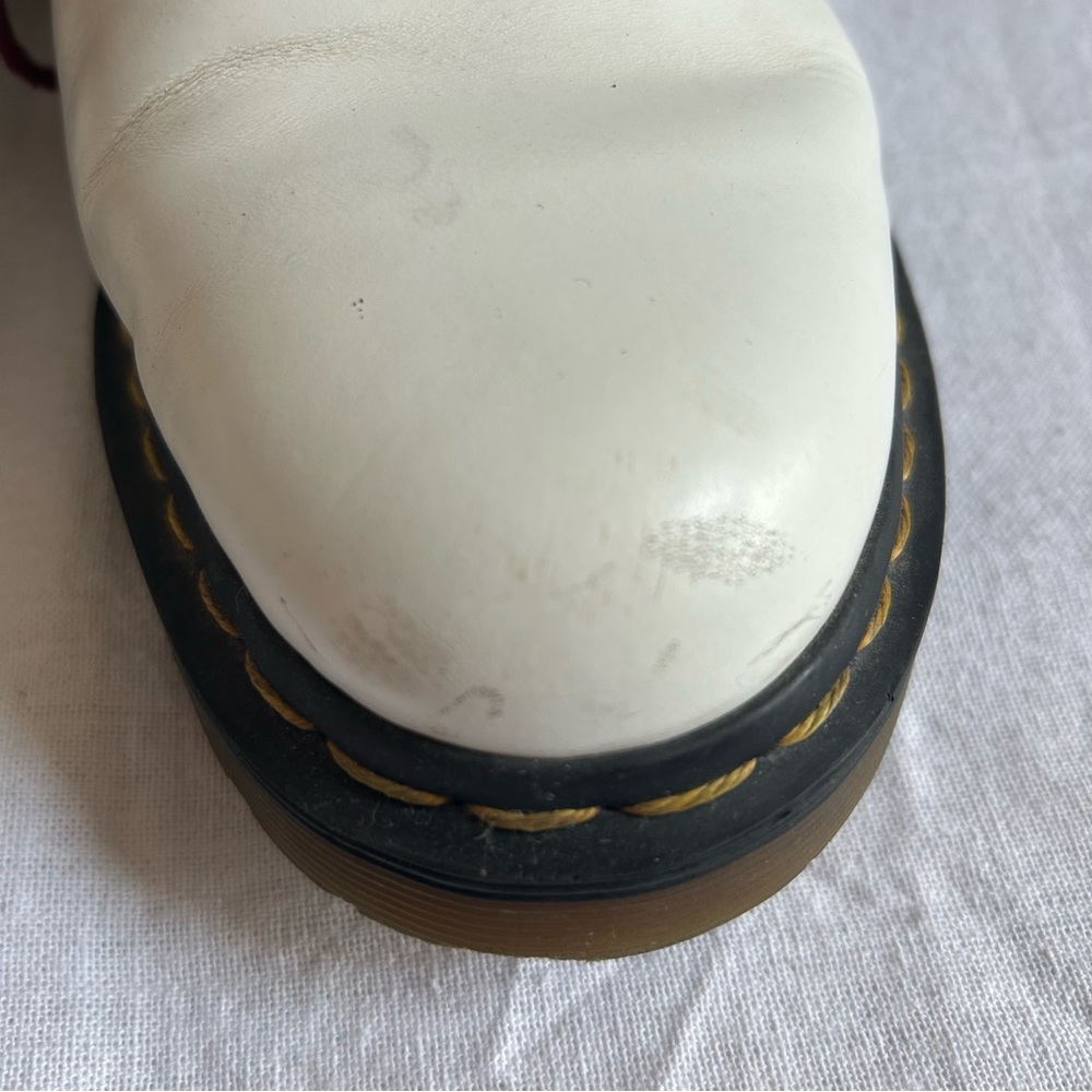 Dr. Martens | White and Burgundy Oxford Style Lace Up Shoes - Picture 5 of 16